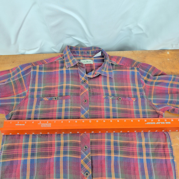 Ladies' Vintage LL Bean Plaid Button Up Shirt - Picture 4 of 9